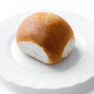 Булочка белая