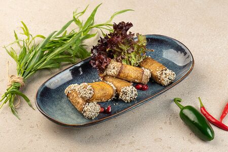 Баклажаны с ореховой начинкой