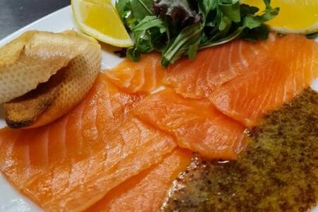 Филе слабосоленого лосося