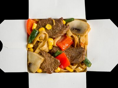 Вкусный вок с говядиной