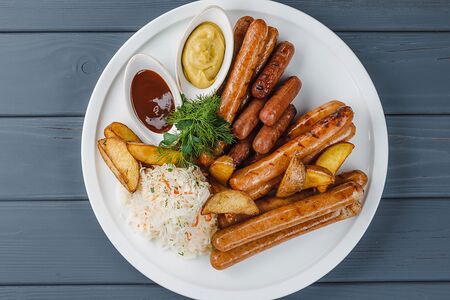 Ассорти колбас на компанию