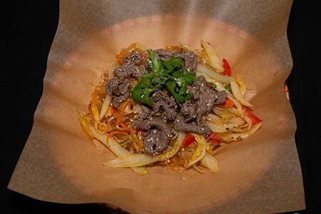 Миен сао с говядиной