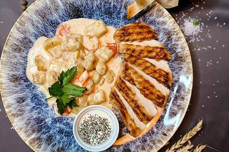 Куриное филе в восточном соусе