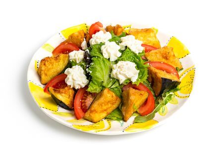 Теплый салат из баклажанов