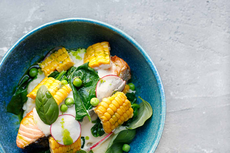 Филе лосося с пикантным пюре