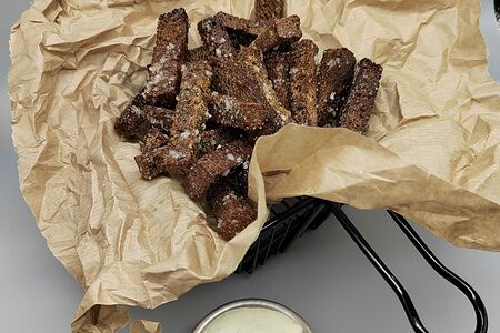 Гренки чесночные