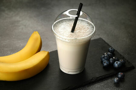 Молочный коктейль Черника-банан
