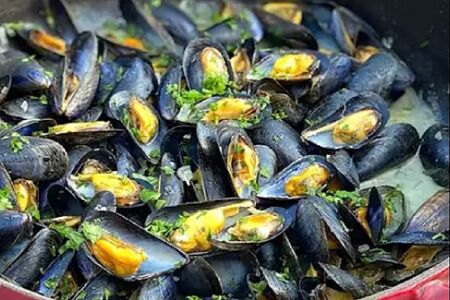 В соусе том-ям