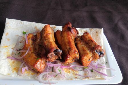 Свиные ребра на мангале