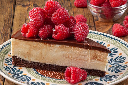 Торт Пломбир с малиной