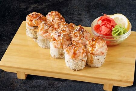 Запеченный Ролл с креветкой и лососем