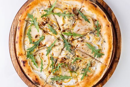 Горгондзола с грушей