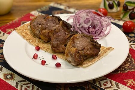 Шашлык из бараньего яблочка
