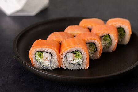 Сяке эби ролл