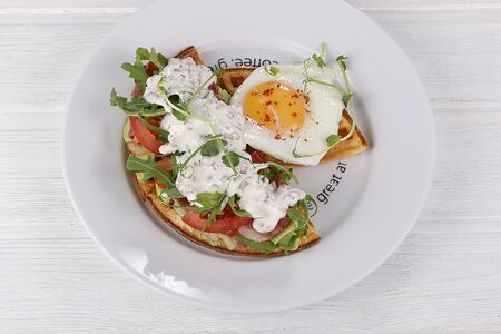 Венские вафли с говяжьим беконом