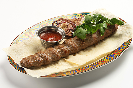 Люля-кебаб из свининны и телятины