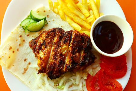 Шашлык из курицы на мангале