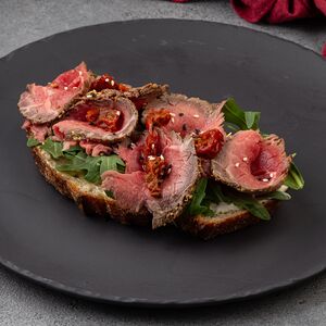 Вителло Тоннато