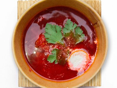 Красный борщ с говядиной