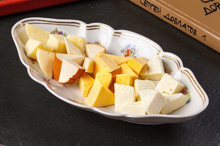 Сырная тарелка