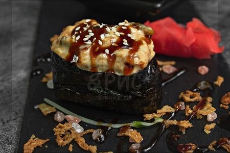 Острый гункан с угрем