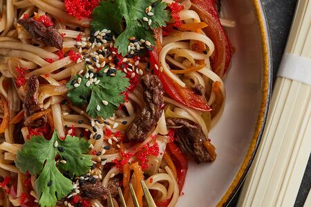 Удон с говядиной