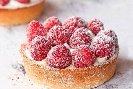 Тарталетка малиновая