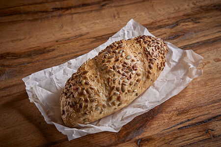 Хлеб пшеничный со злаками