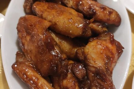 Куриные крылышки в соусе барбекю