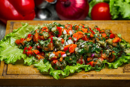 Салат Мангал