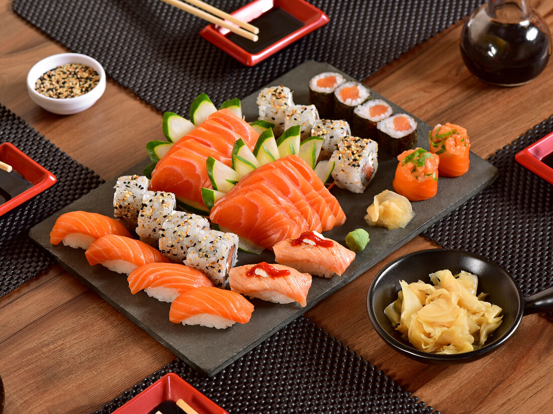 Ресторан Sushi house, Доставка из Sushi house, Калининский район, Лента,  76, проспект Тракторостроителей, Калининский район, Чебоксары, городской  округ Чебоксары, Чувашия, Приволжский федеральный округ, 428037, Россия,  местоположение на карте