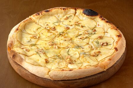 Горгондзола и груша