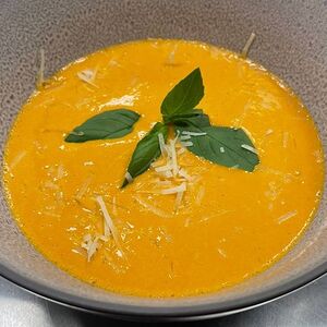 Լոլիկով կրեմ ապուր