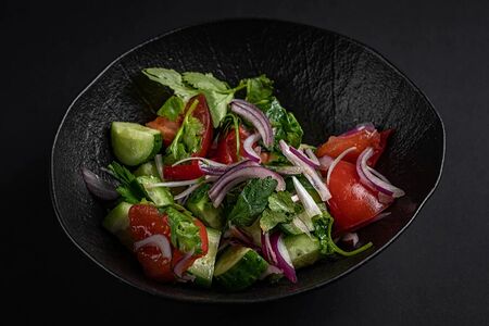 Салат овощной по-грузински