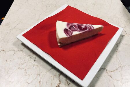 Чизкейк малиновый