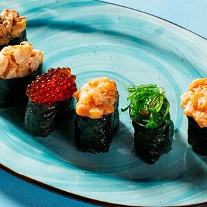 Гункан Креветка спайси