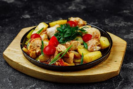 Жаркое по-домашнему из свинины