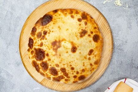 Пирог осетинский с сыром и кинзой