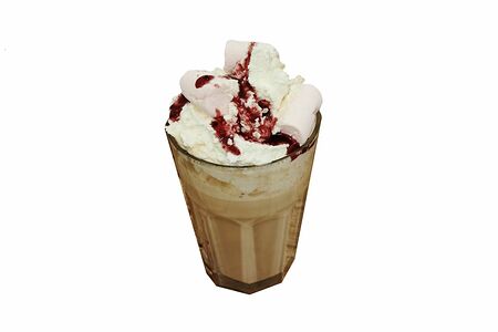 Латте с ягодным печеньем