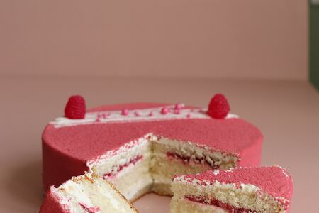 Торт Малиновый пломбир