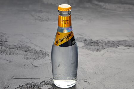 Schweppes Indian Tonic