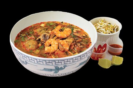 Суп Удон с морепродуктами Udon Hai San