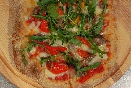 Пицца бекон печеные томаты