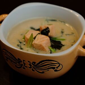 Мисо суп сливочный с лососем