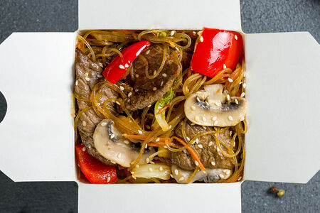 Классический вок с говядиной с лапшой фунчоза