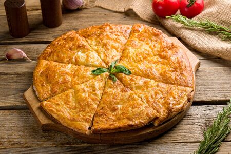 Хачапури по-имеретински