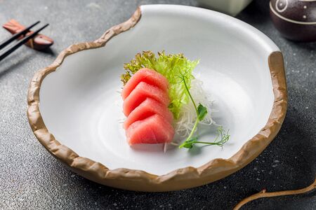 Сашими Магуро