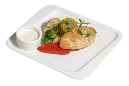 Куриное филе на гриле с овощами