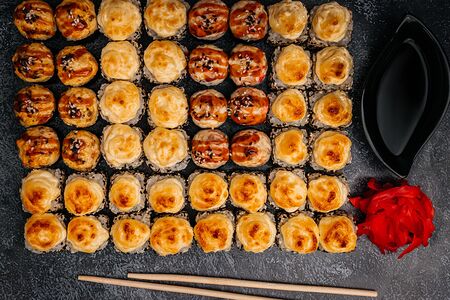 Сет 6 запечённых роллов