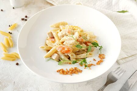 Пенне регате с курицей